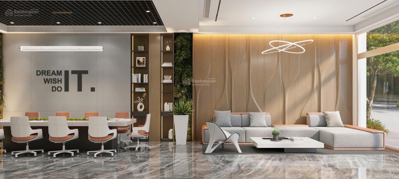 Bán Nhà Mặt Phố Trần Thái Tông, 113m x7 tầng . Chỉ 68.5 tỷ