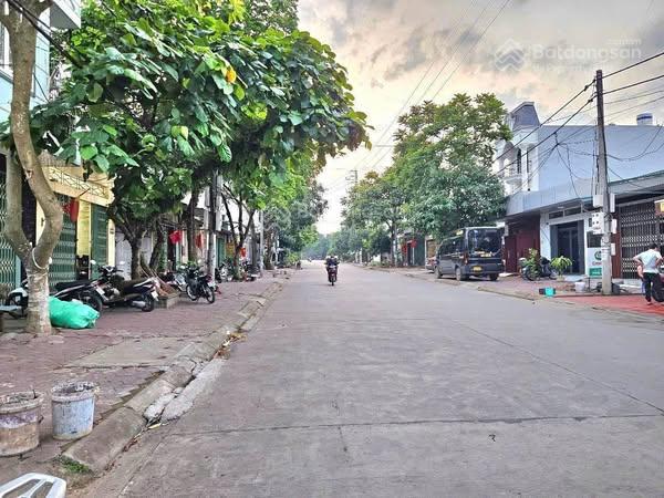 BÁN LÔ ĐẤT VỊ TRÍ VÀNG ĐINH BỘ LĨNH, VẠN HOÀ, TP. LÀO CAI