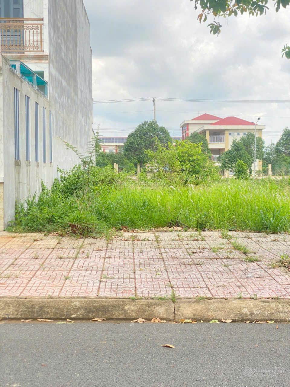 Ngộp! Bán nhanh trong tháng 5x23.5m đường Hưng Đạo Vương KDC goldhill Trảng Bom, giá quá Rẻ
