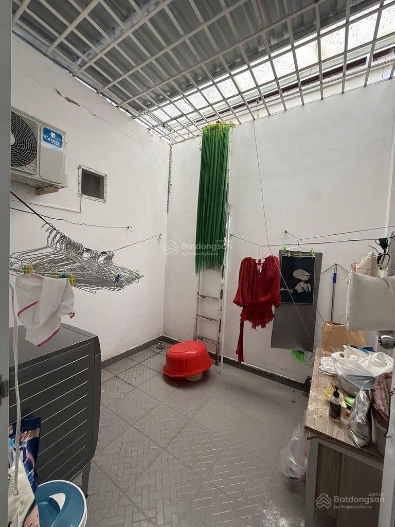 Cho thuê nhà riêng tại Đường Trường Sa, Phường 2, Phú Nhuận LH 0906 389 ***