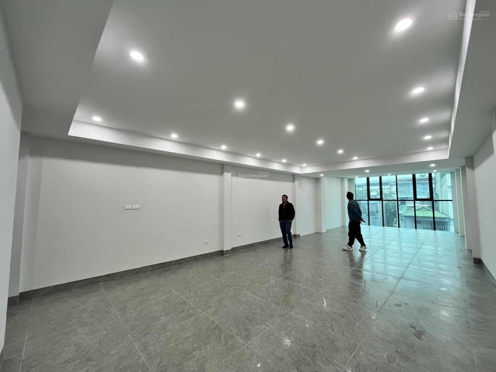 Cho thuê văn phòng Văn Quán 110m2 thông sàn, mới đẹp giá 14tr/tháng Cho thuê văn phòng Văn Quán 110m2 thông sàn, mới đẹp giá 14tr/tháng