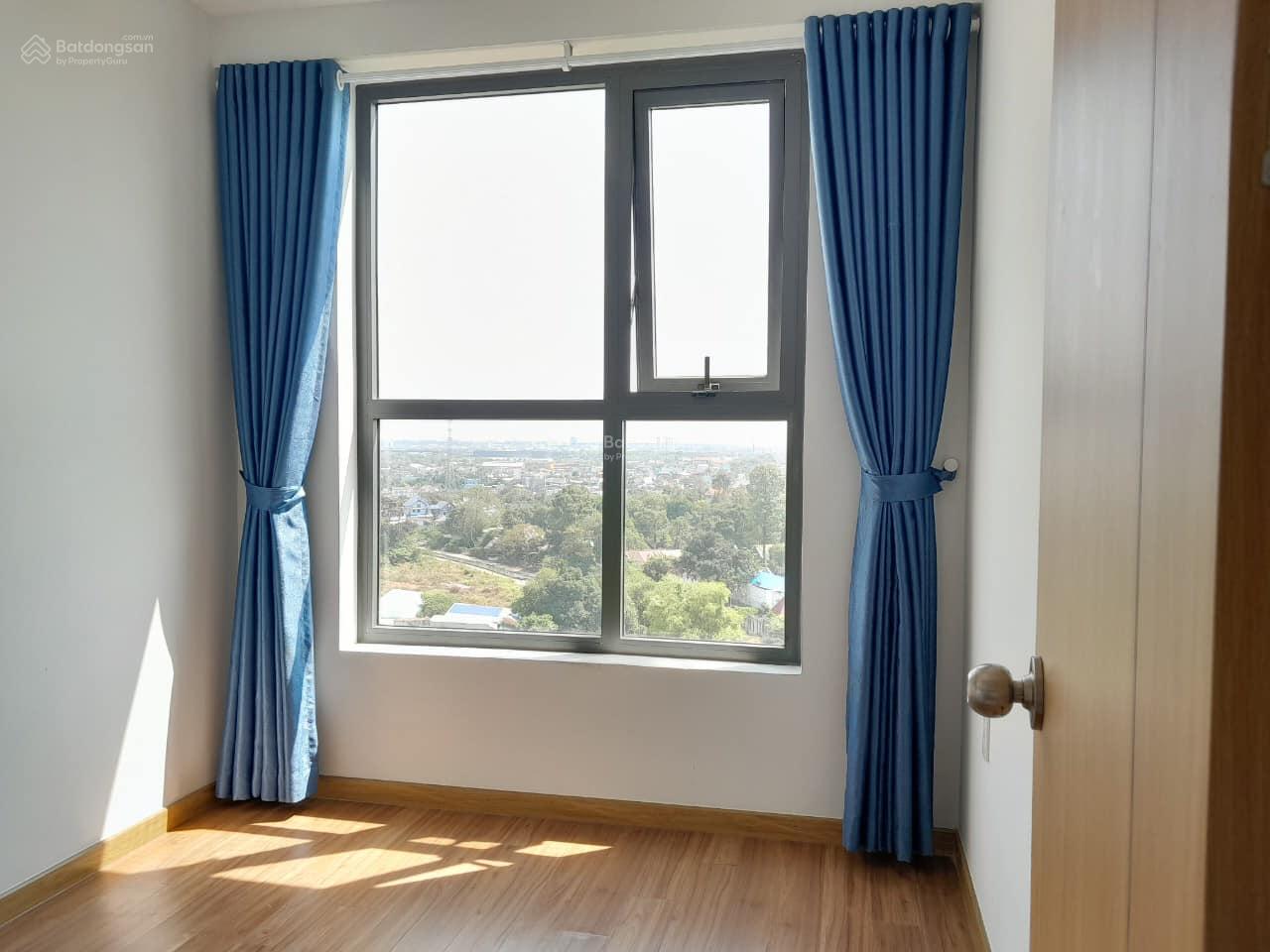 Cần Bán Căn Góc 2PN Bcons Bee . Dt 46m. Tầng đẹp, View Làng Đại Học. Giá Bán 1.7 tỷ.