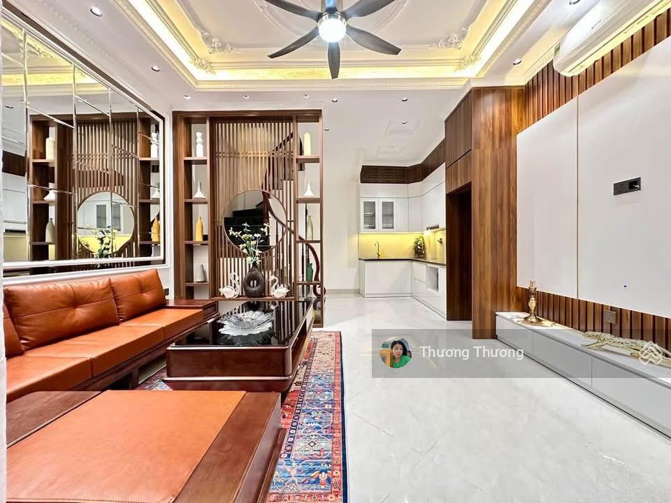 Bán nhà liền kề KĐT Văn Phú, Hà Đông, 55m2, 5T, 2 mặt ô tô tránh kinh doanh, dân xây, giá đầu tư