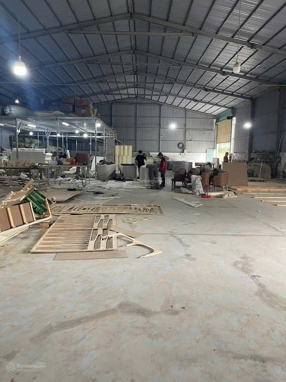 Xưởng 900m, ngay Ngã Ba Vũng Tàu, đường cont, khu sản xuất, giá 30 triệu/tháng