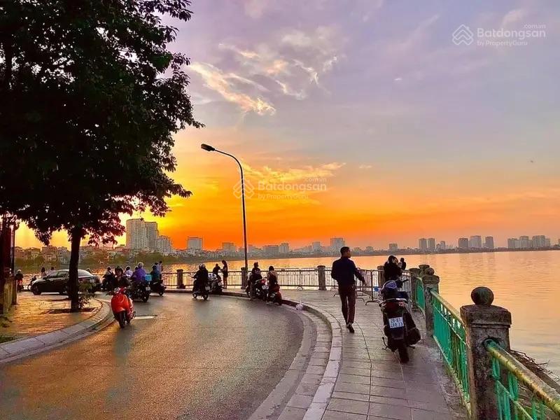 Biệt thự nhà vườn Trích Sài 60Tỷ 180m2, lô góc 4 mặt thoáng sáng,giữa lòng Hồ Tây tuyệt đẹp, khu bi