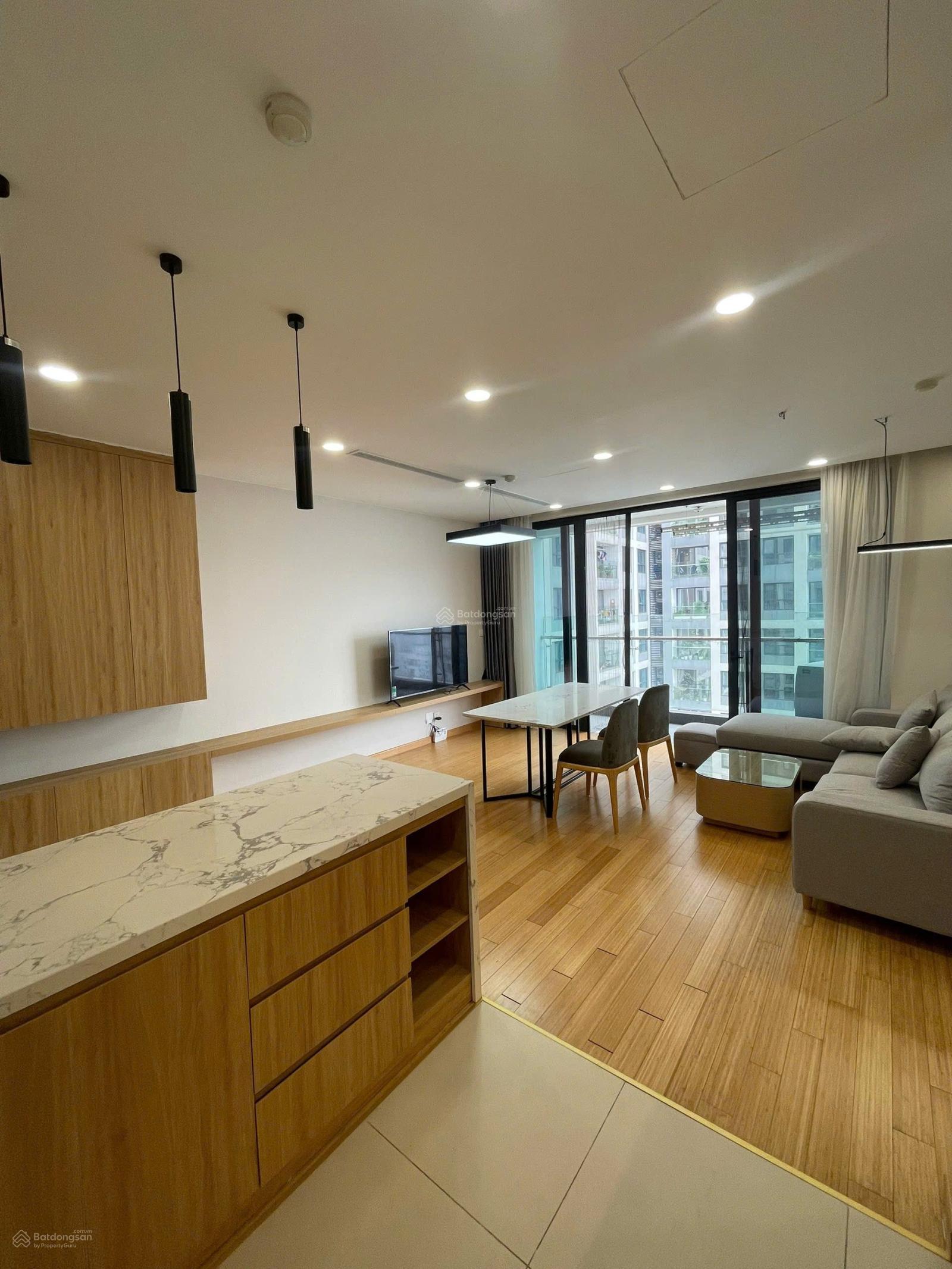 Bán căn hộ chung cư 3 ngủ tại Sun Square 21 Lê Đức Thọ, TT Mỹ Đình 105m2 có slot ô tô nhỉnh 7 tỷ