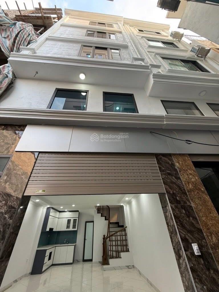 Nhà Phố Tựu Liệt-Hoàng Liệt 38m2 giá 6,7 tỷ dân xây mới nhà mặt ngõ rộng ô tô đỗ cổng