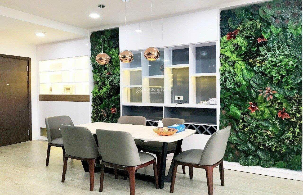 Cho thuê CHCC Park Legend , Tân Bình . DT - 70m 2pn 2wc , Giá 15 Triệu / Tháng ( Nhà đẹp - ở liền )