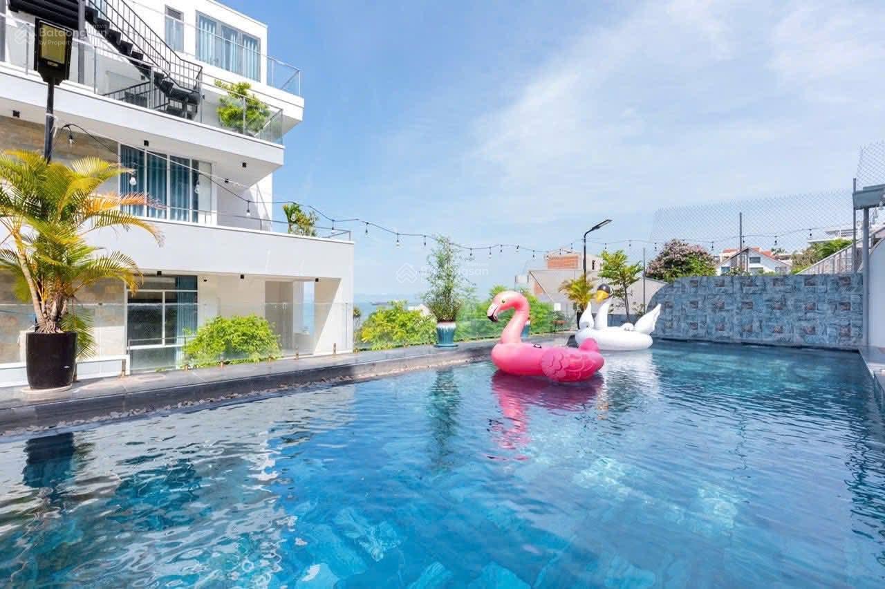 Bán biệt thự hồ bơi view biển Đồi Sứ - TP. Vũng Tàu