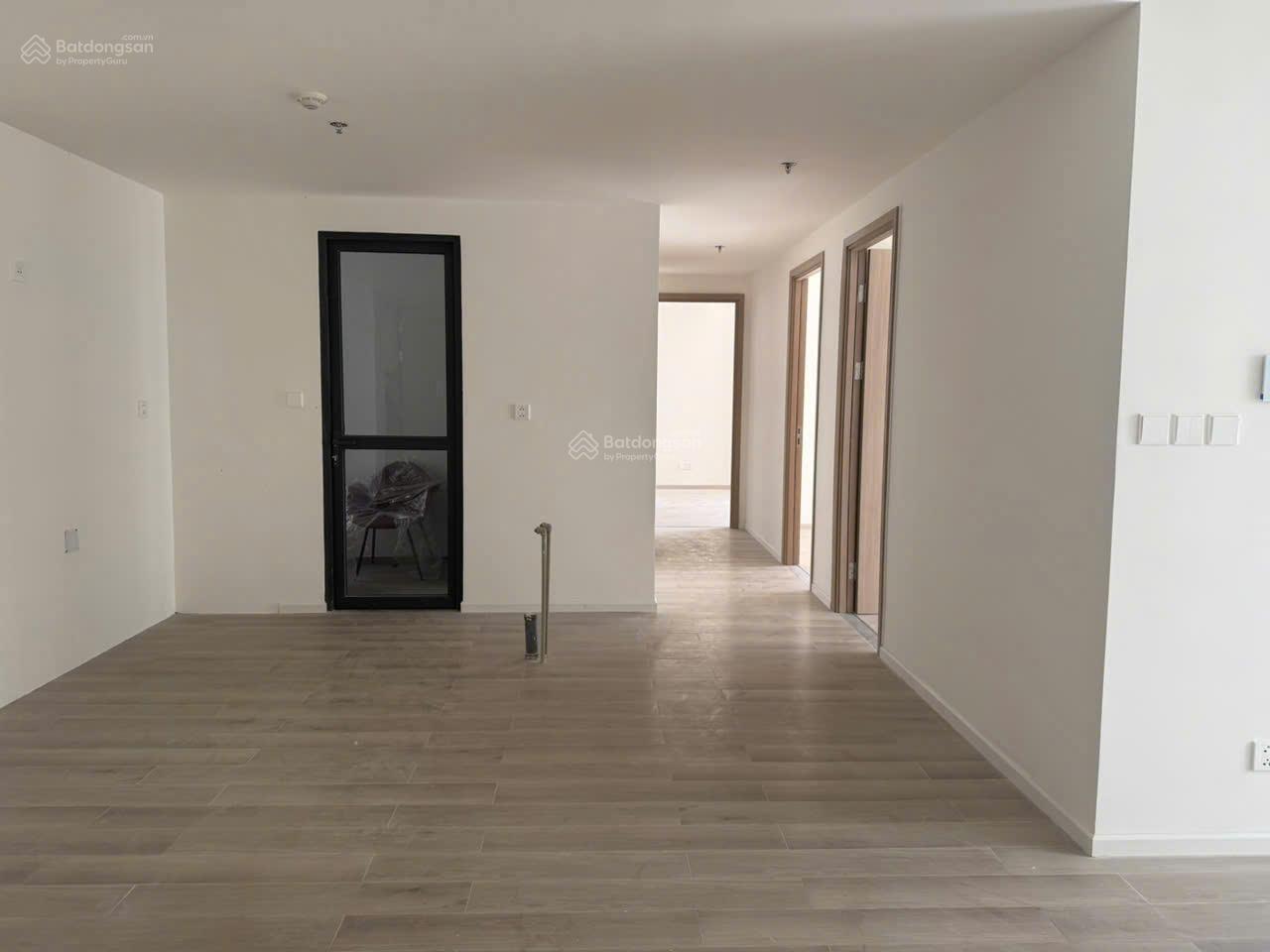 View nội khu - căn Góc 2PN tòa A - giá 4,86 tỷ all in tại Lumiere Boulevard, nhà nhận ngay