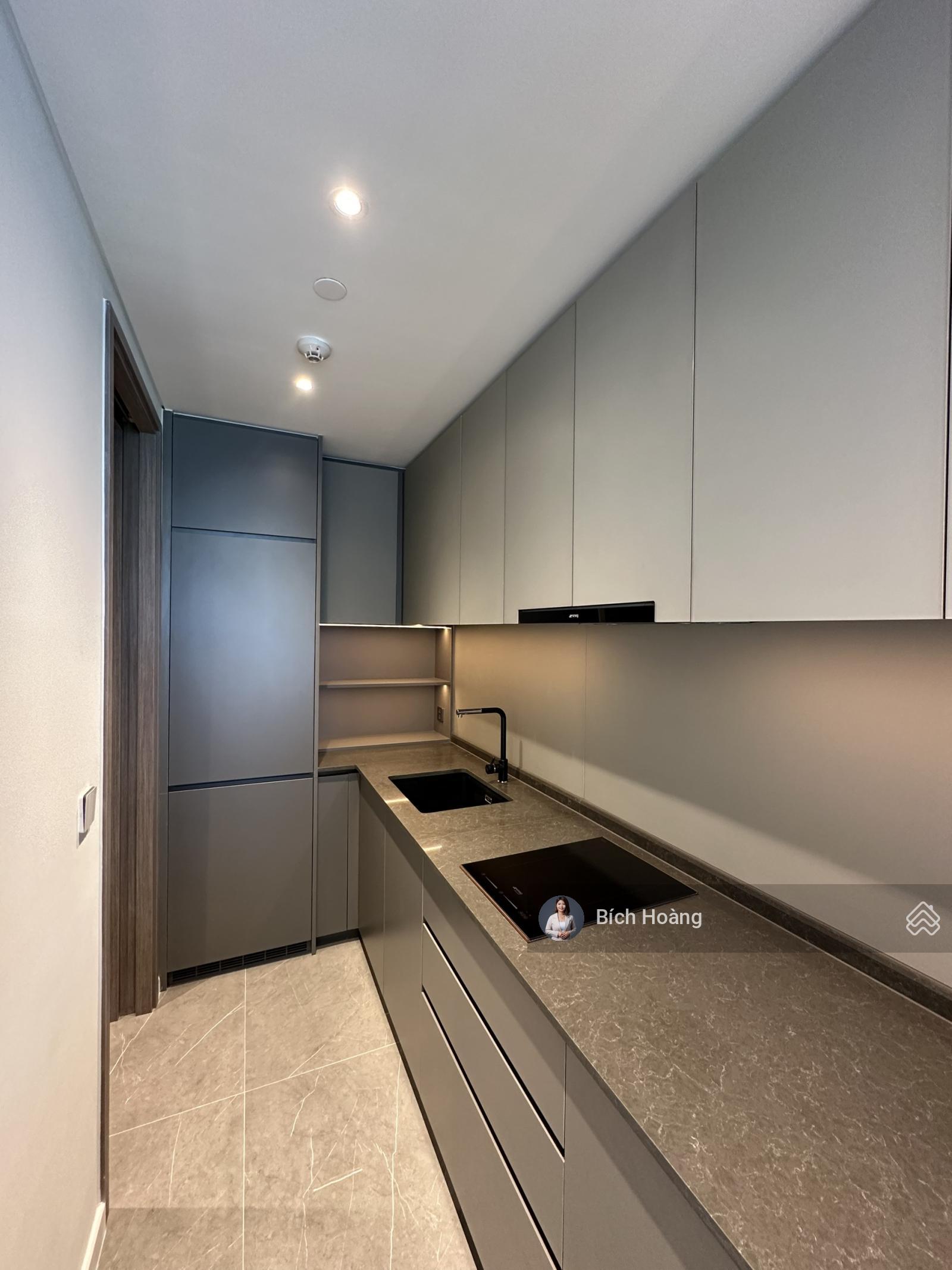 The Opera: Bán căn 3PN có thang máy riêng - 137m2 - giá chỉ 70 tỷ all - in