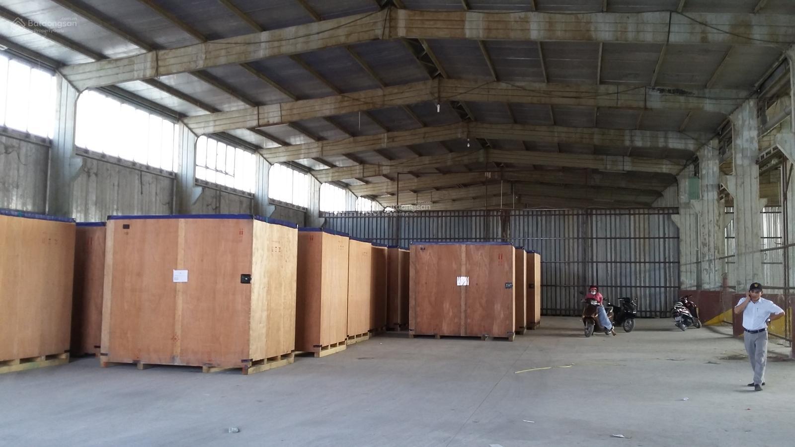 Cho thuê kho phường Tân Hưng - TPHCM - Quận 7 - Đường Bế Văn Cấm DT 900m2 Cho thuê kho phường Tân Hưng - TPHCM - Quận 7 - Đường Bế Văn Cấm DT 900m2