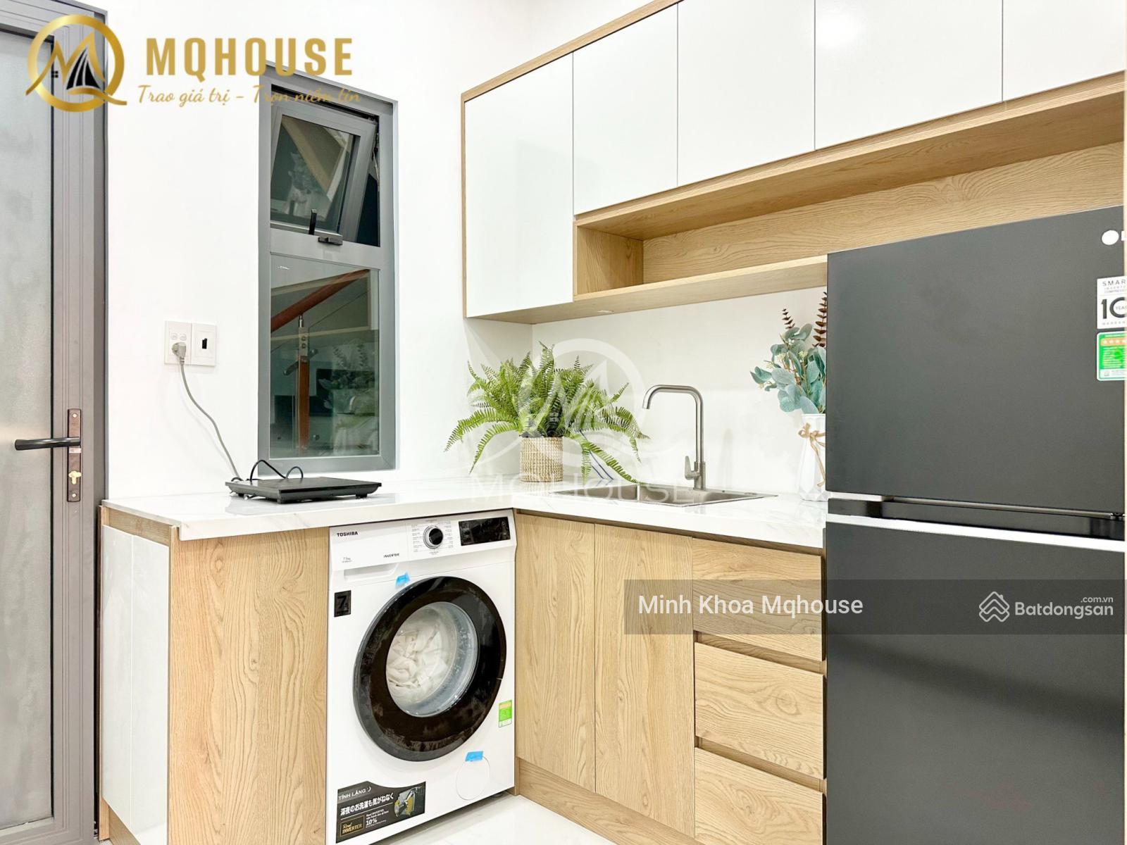 Cho thuê phòng studio ban công nội thất đẹp, thoáng ngay Lê Văn Sỹ, giáp Phú Nhuận, Q3