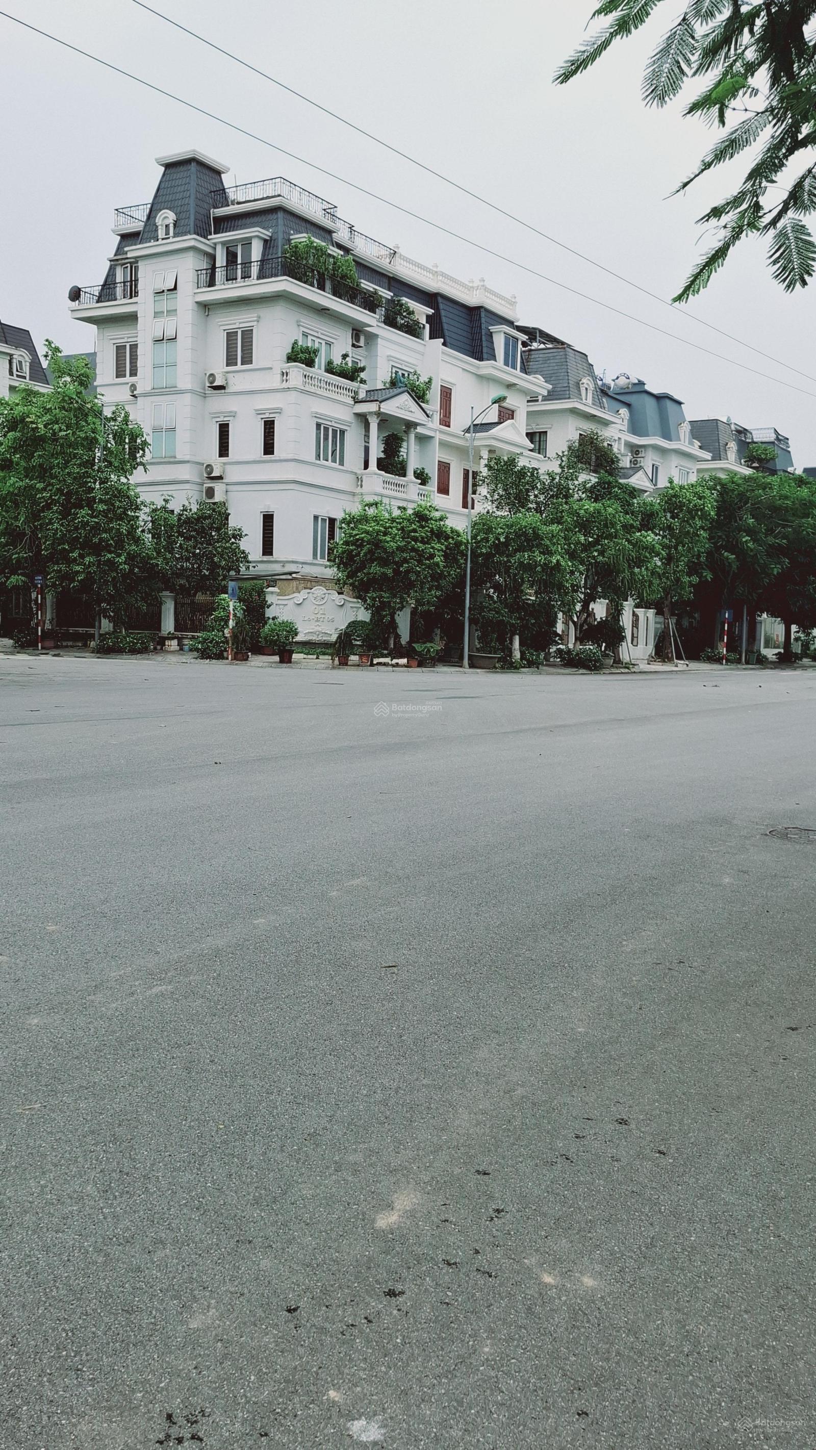 Bán nhà biệt thự Lideco, Quốc lộ 32,, Hoài Đức, DT 288m2, Nhà đơn lập, 2 mặt tiền , giá 45 tỷ