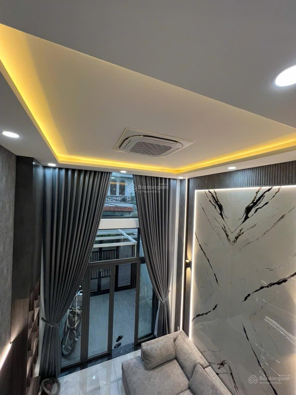 Bán nhà 4x17m, đúc 1T 1L 3L ST hẻm thông xe tải, giá 11.9 tỷ