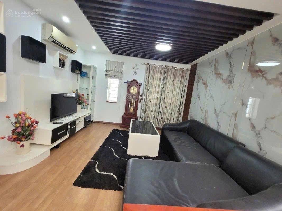 DT 90m2, giá 8,5 tỷ, đường 15B KDC Phú Mỹ Pm Hữu Lầu, Quận 7 ngay ga metro