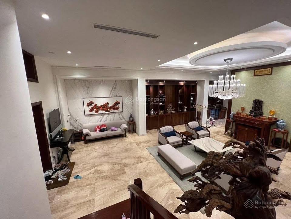 Bán biệt thự Ciputra giá tốt, rẻ nhất thị trường siêu hiếm giá 40 tỉ , 140m, 225m2