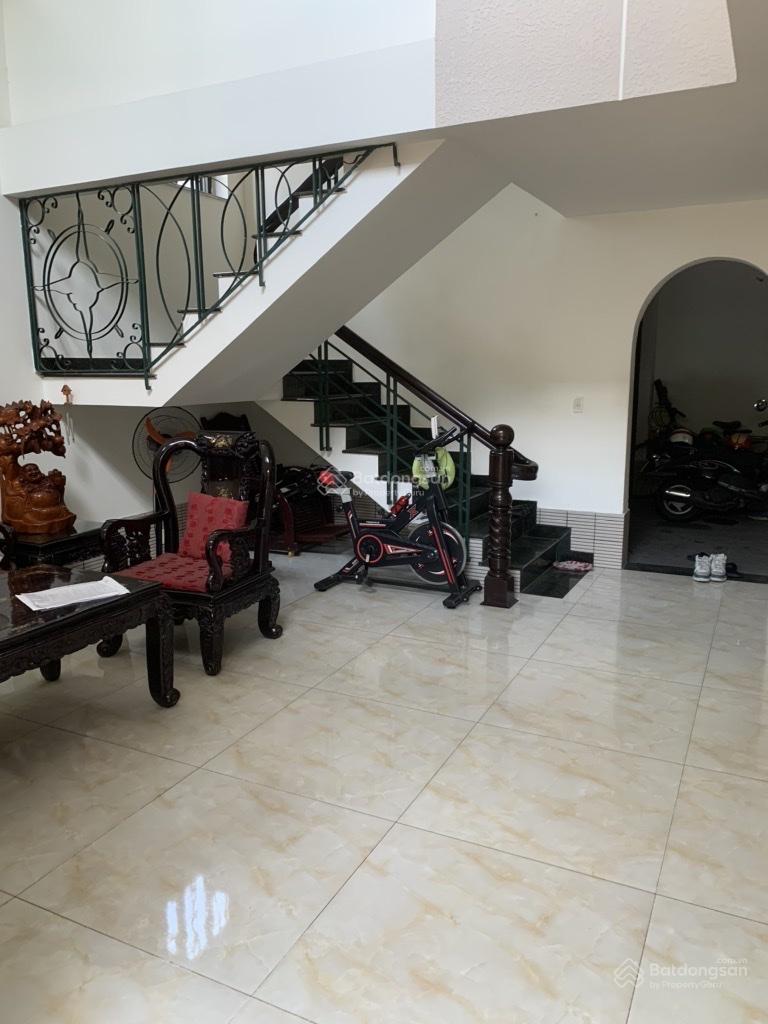 Nhỉnh 100tr/m2 - biệt thự 2 mặt tiền - 139m2 - trung tâm Quận 7 - 14,2 tỷ