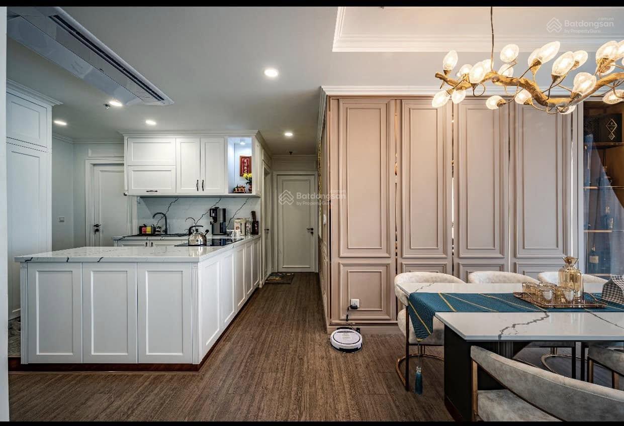 Cho thuê căn hộ 2PN, 2WC, 80m2 tại The Harmona, 11 triệu, Tân Bình, HCM