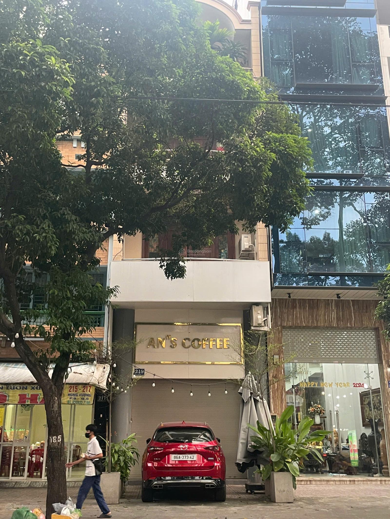 Mặt tiền Hùng Vương 4.5x16m, nhà 5 tầng vỉa hè rộng 8m gần An Đông Plaza, vị trí đẹp giá 22 tỷ TL