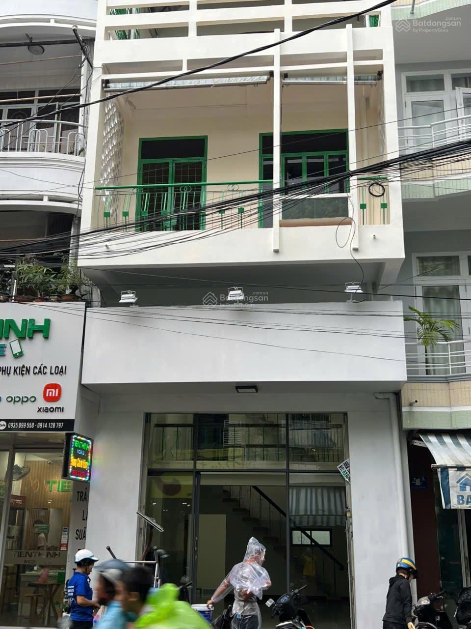 Cho thuê nhà nguyên căn đường Bạch Đằng, Nha Trang, vừa ở, vừa kinh doanh giá 18tr