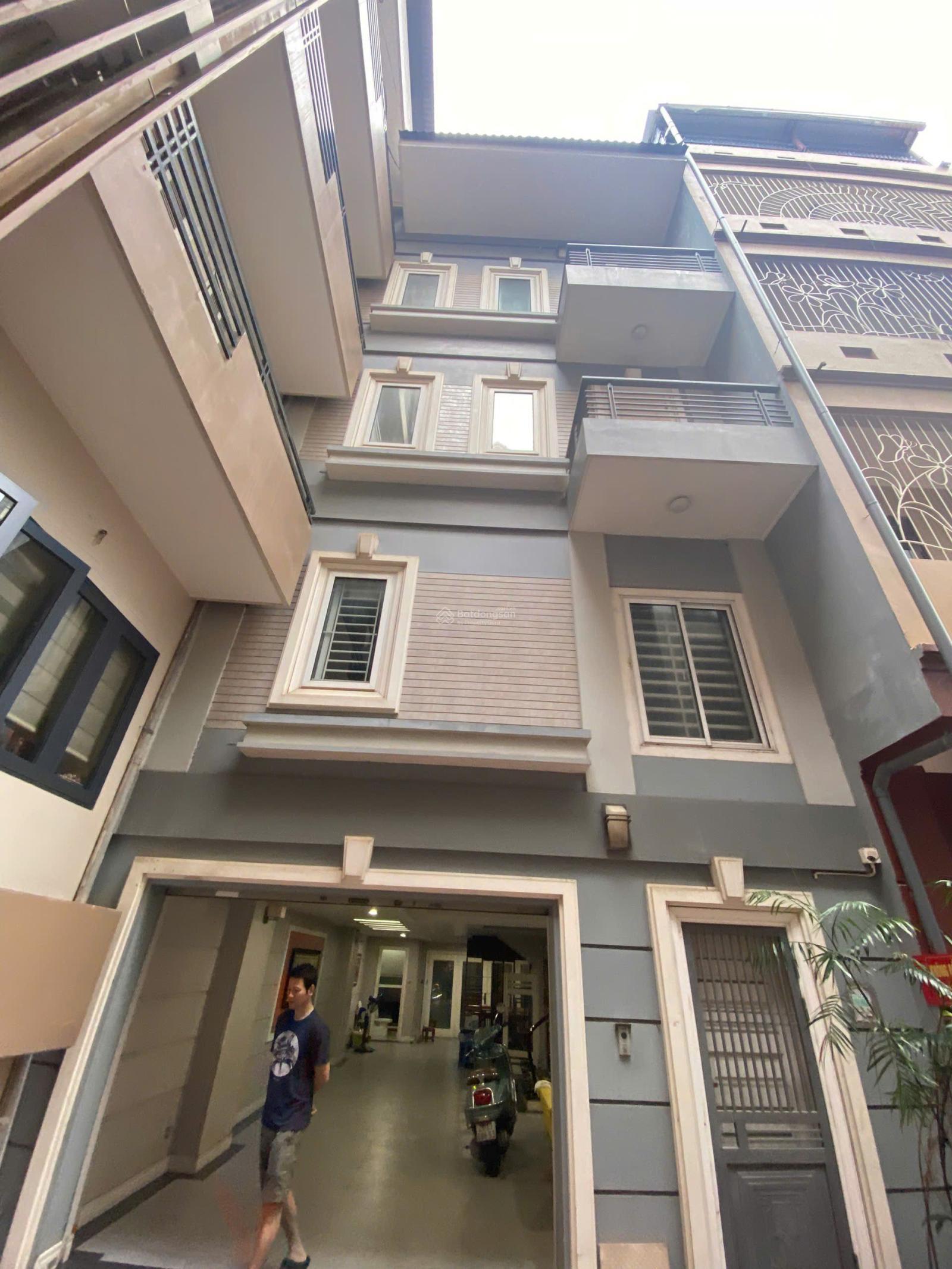 Cho thuê nhà Nguyễn Cơ Thạch 2 mặt tiền siêu đẹp, DT 110m2, 5 tầng, 8 phòng: Vp, du học, nhà nghỉ..