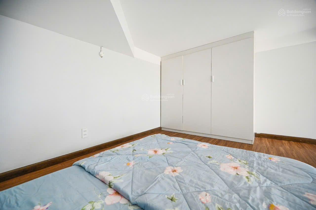 Cho thuê căn hộ có gác full nội thất mới cho TSV UFM, TDTU, RMIT, NTTU, sát KCX, SECC, Q1, Q4, Q8