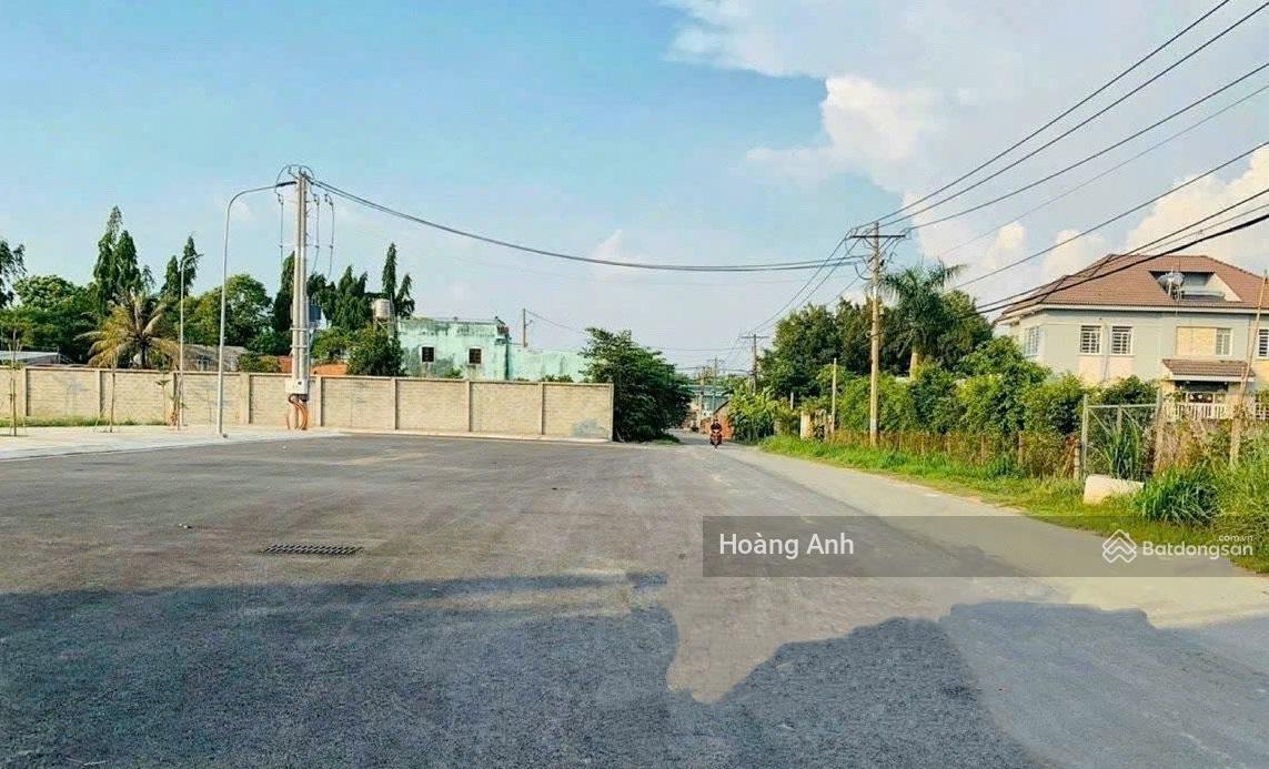 Cần bán lô đất 90m2 giá 700 triệu Nguyễn Thị Lắng, gần bệnh viện Xuyên Á Củ Chi