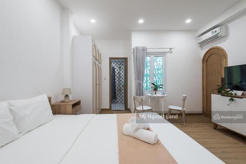 Siêu phẩm! Nhà đẹp khu sang HXH Võ Thị Sáu, Q. 1 4,2 x 27m (110m2) 4 tầng chỉ 30 tỷ TL, 0903 155 ***