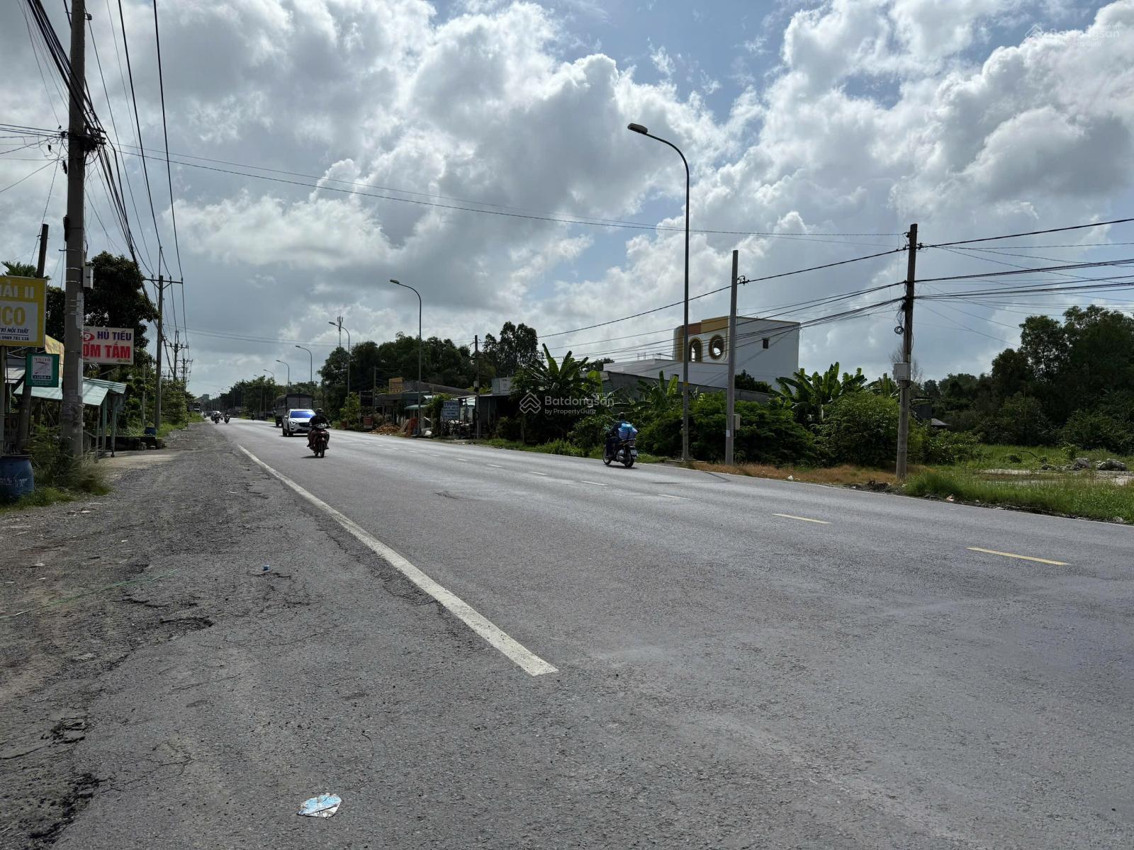 Chính chủ bán gấp lô đất mặt tiền đường Tỉnh Lộ 8