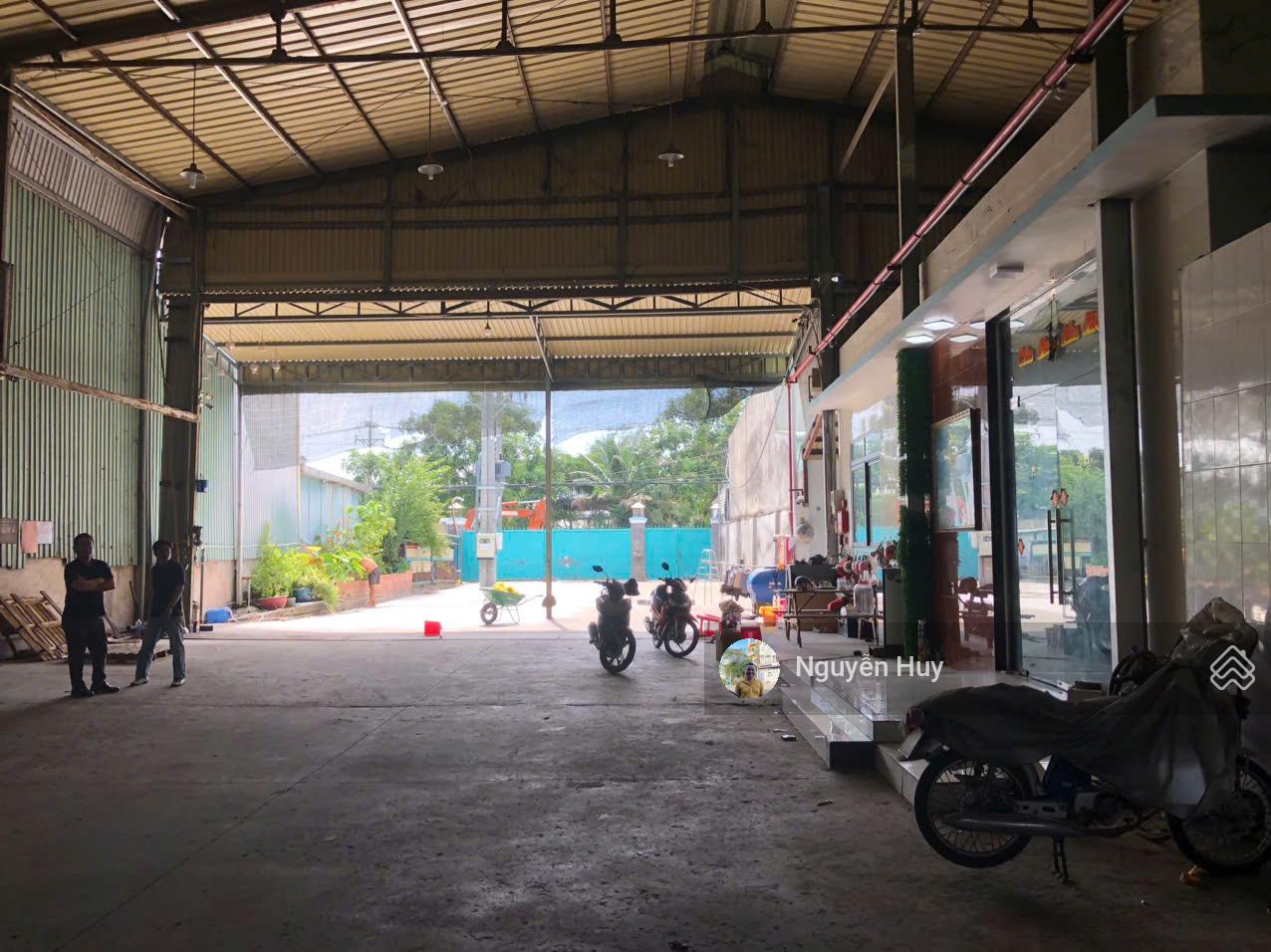 Cho thuê kho xưởng tại Trần Đại Nghĩa, 60 triệu, Khuôn viên 1200m xưởng 800m,, hàng hiếm giá tốt