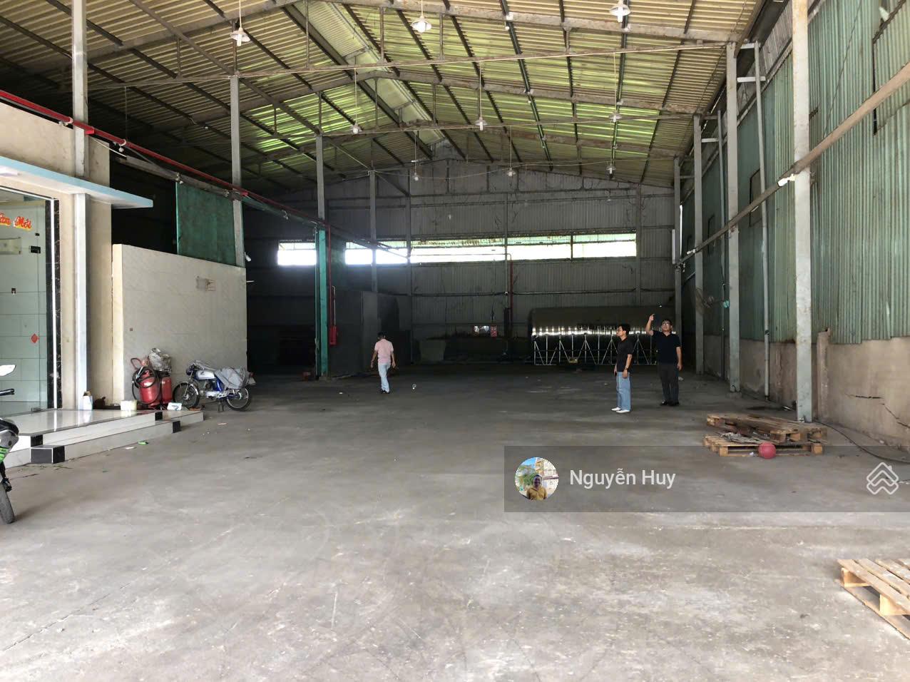 Cho thuê kho xưởng tại Trần Đại Nghĩa, 60 triệu, Khuôn viên 1200m xưởng 800m,, hàng hiếm giá tốt