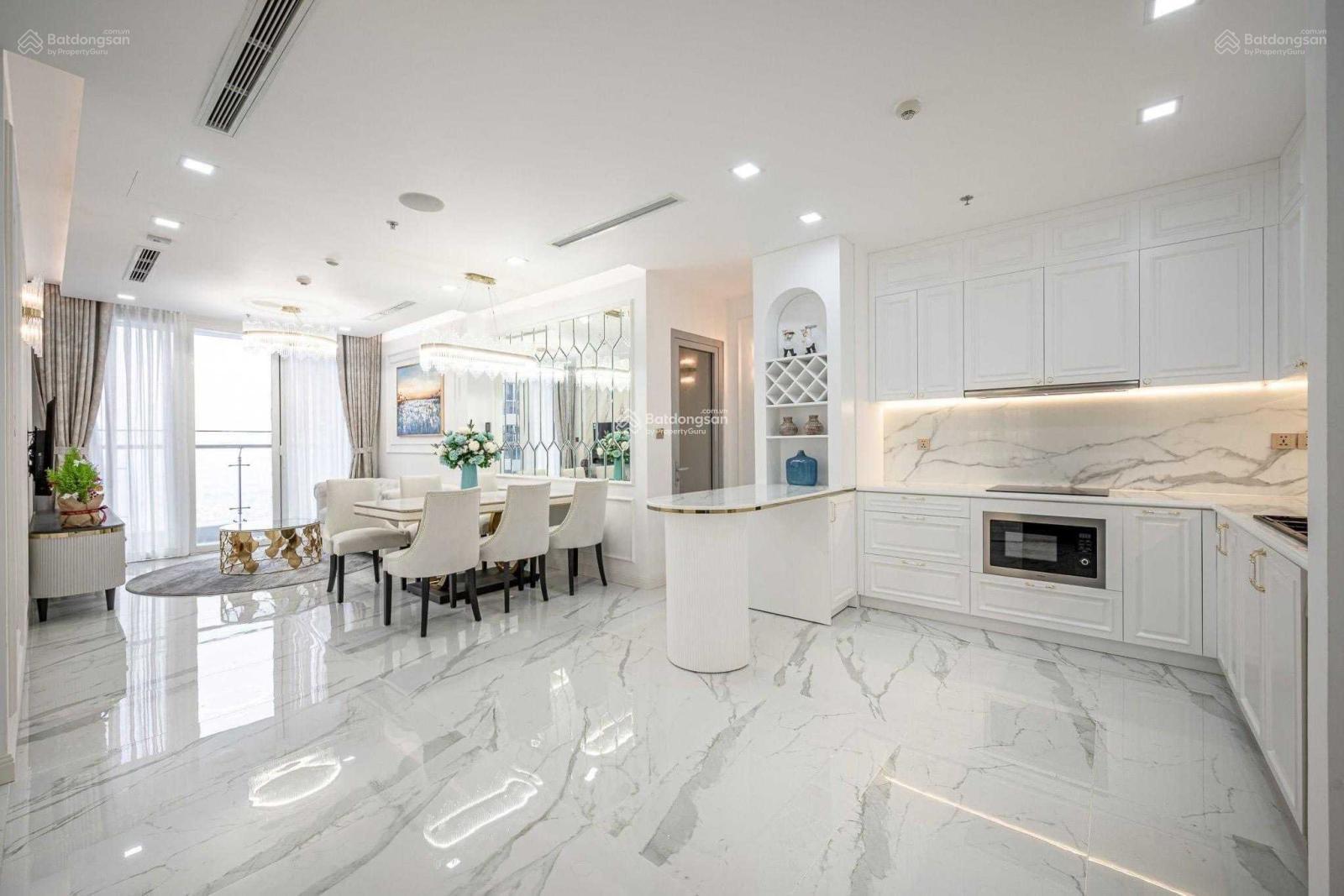Cần cho thuê gấp Screc Quận 3 100m2 3PN 2WC giá chỉ từ 14tr/th - nhà đẹp - LH: 0961 663 *** Thịnh