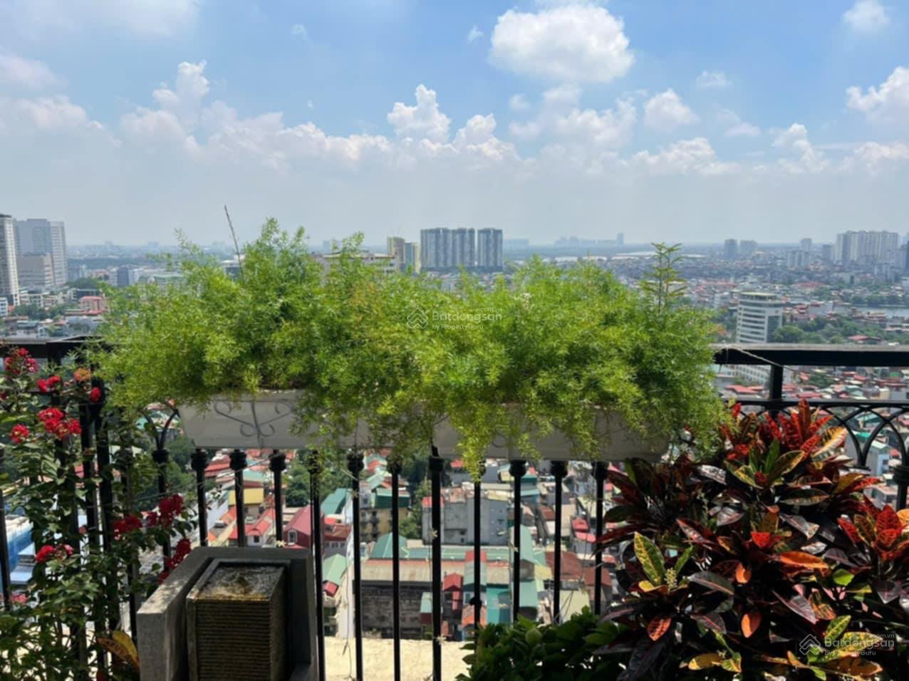 Cần bán căn hộ siêu vip nhất tòa Vincom Center Bà Triệu, 318m2, thiết kế 5PN, 4WC. Nội thất luxury Cần bán căn hộ siêu vip nhất tòa Vincom Center Bà Triệu, 318m2, thiết kế 5PN, 4WC. Nội thất luxury