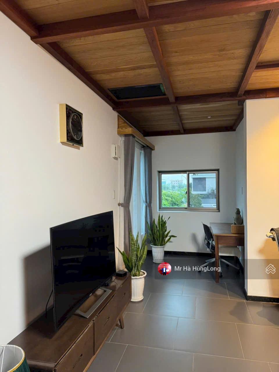 Bán villa 2 mặt tiền đường Nguyễn Văn Hưởng và Vũ Văn cẩn, DT: 800m2