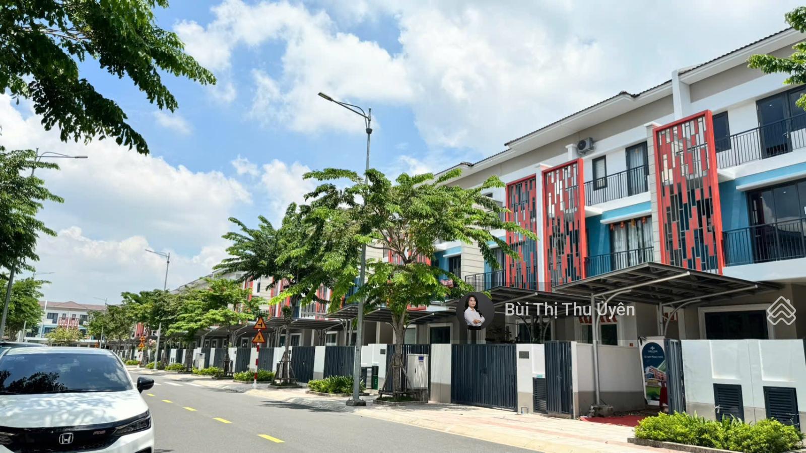 Đừng bỏ lỡ - căn 3 tầng full sổ hồng chỉ 3,3 tỷ - cách TP mới 15 phút