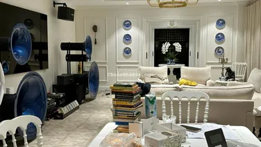 Cần bán căn hộ siêu VIP nhất tòa Hoàng Thành Tower 318m2, thiết kế 5PN, 4WC. Nội thất Luxury nhập