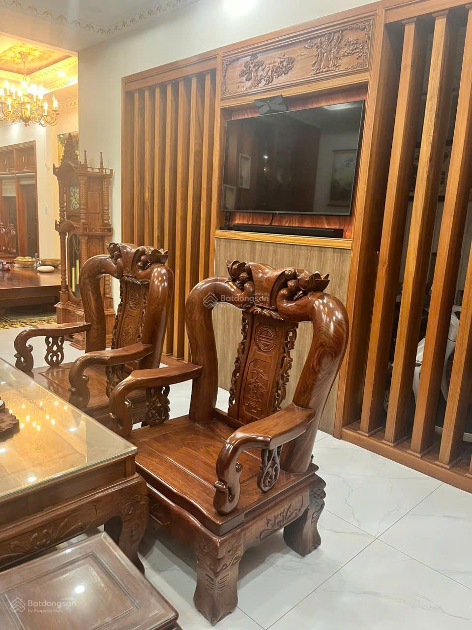 LVCC: Bán biệt thự Gia Hòa Q9 DT 7x20m T 3L có thang máy, giá chỉ 20 tỷ