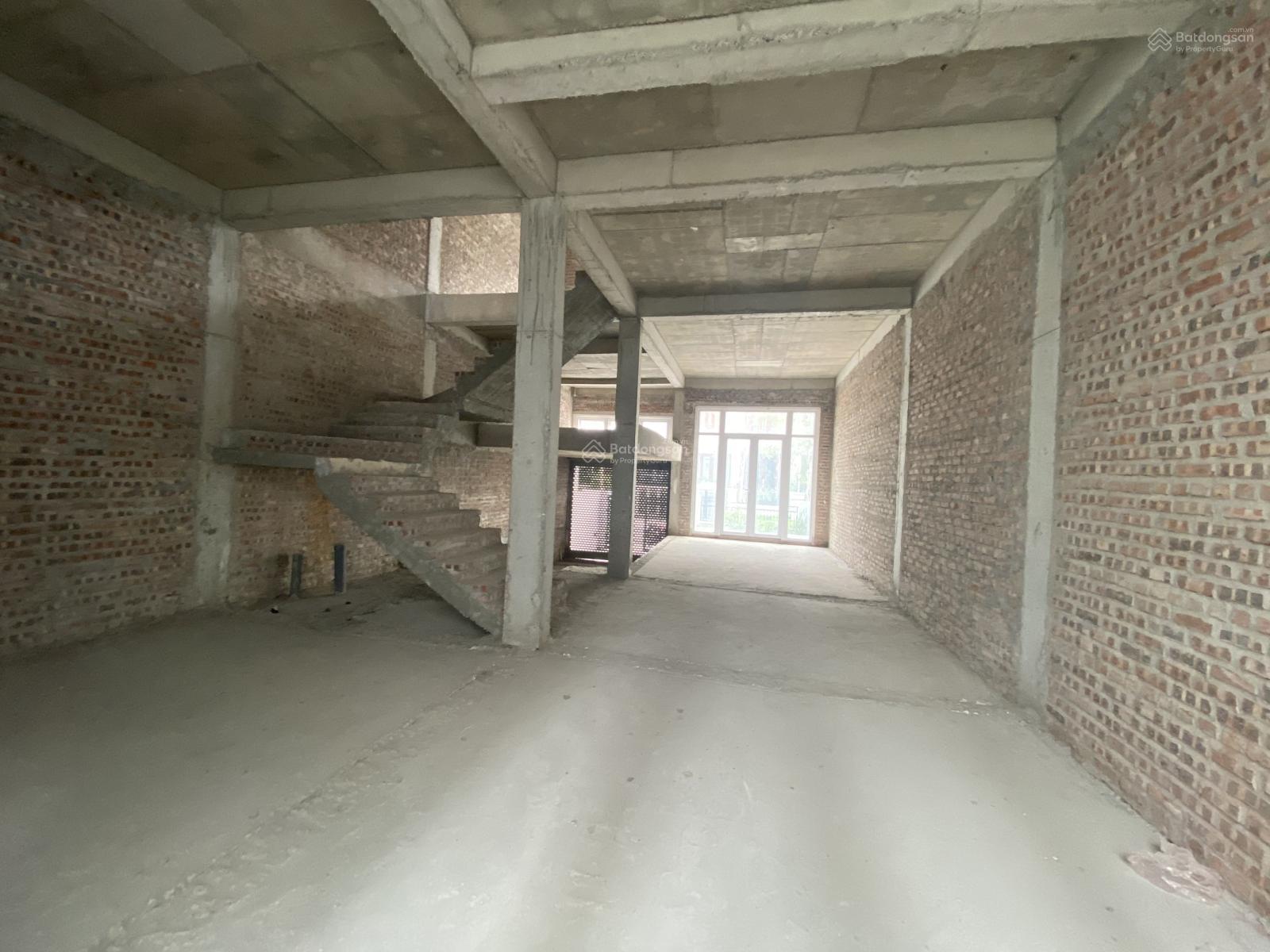 Bán căn liền kề tại 25A Lê Văn Lương. 100m2. MT 7m. Giá đầu tư Bán căn liền kề tại 25A Lê Văn Lương. 100m2. MT 7m. Giá đầu tư