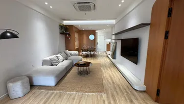 Cho thuê căn 2 phòng ngủ đã sửa lại 109m2 R2 Vinhomes Royal City giá 20tr - Em Sơn Royal