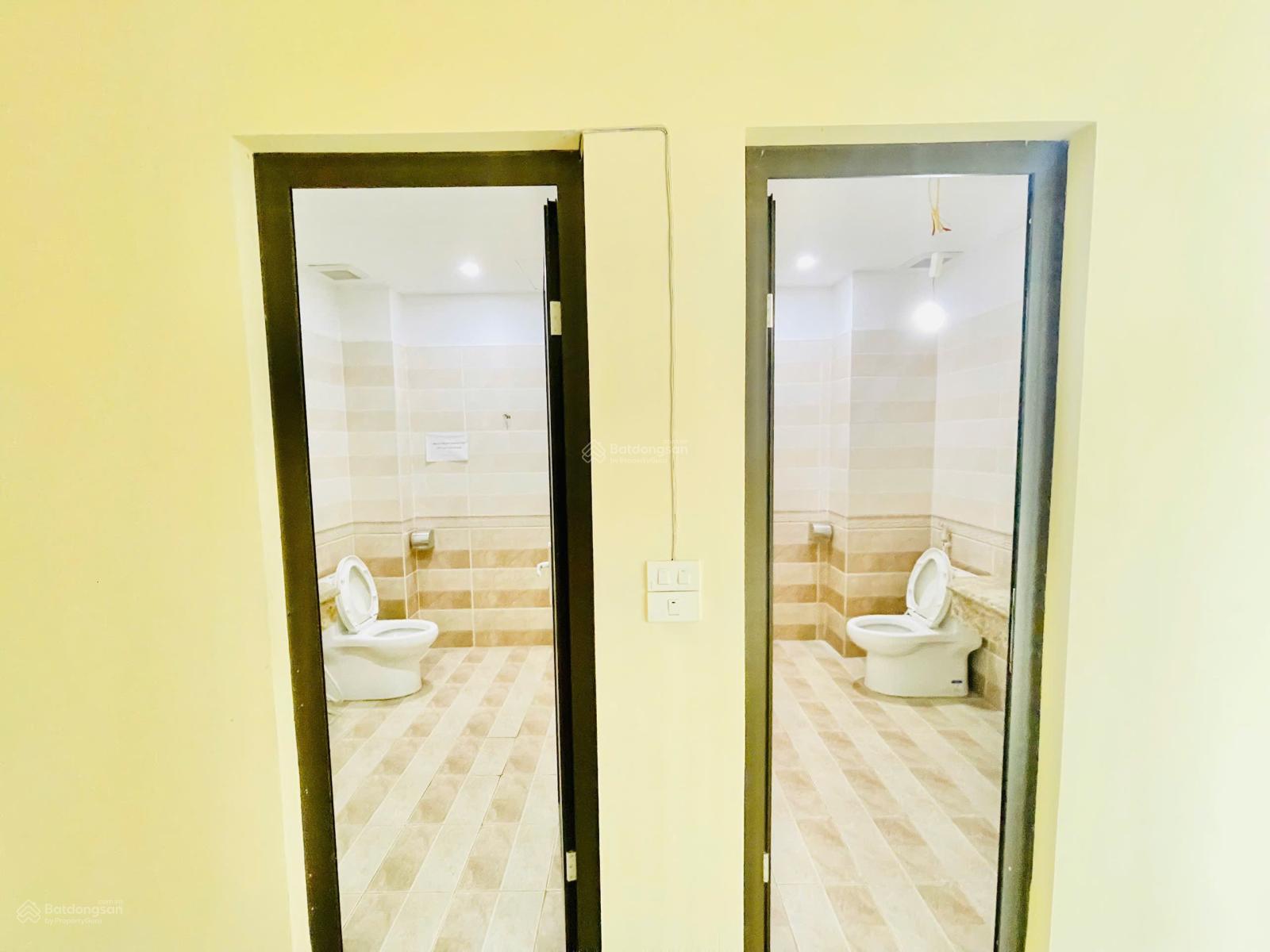 Chính chủ cho thuê văn phòng tại tòa nhà văn phòng 9 tầng, full mặt kính 45 Phạm Tuấn Tài Chính chủ cho thuê văn phòng tại tòa nhà văn phòng 9 tầng, full mặt kính 45 Phạm Tuấn Tài