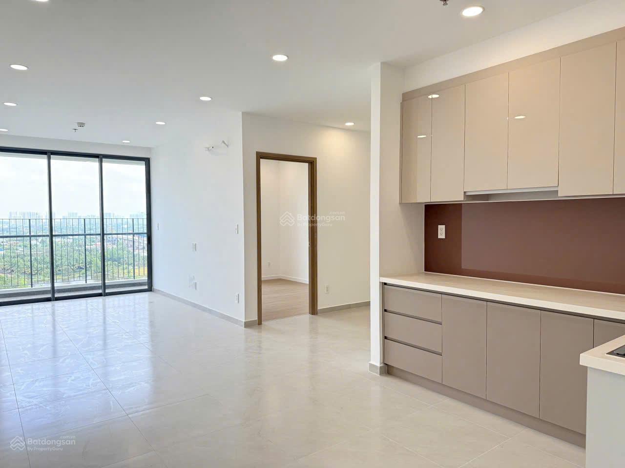 Bán CH MT Eastmark Resot nghỉ dưỡng tại gia 1PN + 3tỷ080). Có sổ hồng. LV chính chủ Bán CH MT Eastmark Resot nghỉ dưỡng tại gia 1PN + 3tỷ080). Có sổ hồng. LV chính chủ