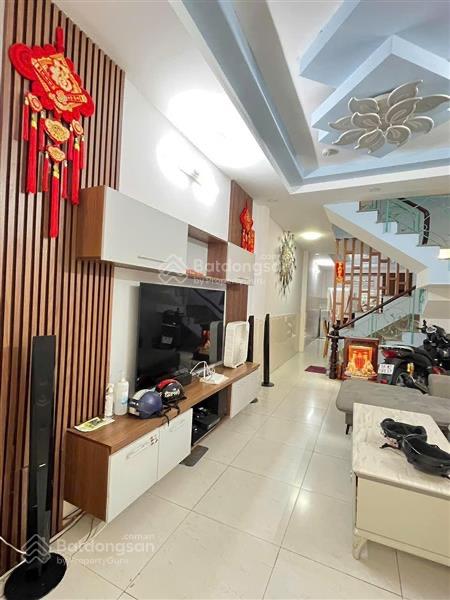 Nhà đẹp 3 tầng - đường số - Tân Quy - quận 7 - chỉ 6.5 tỷ