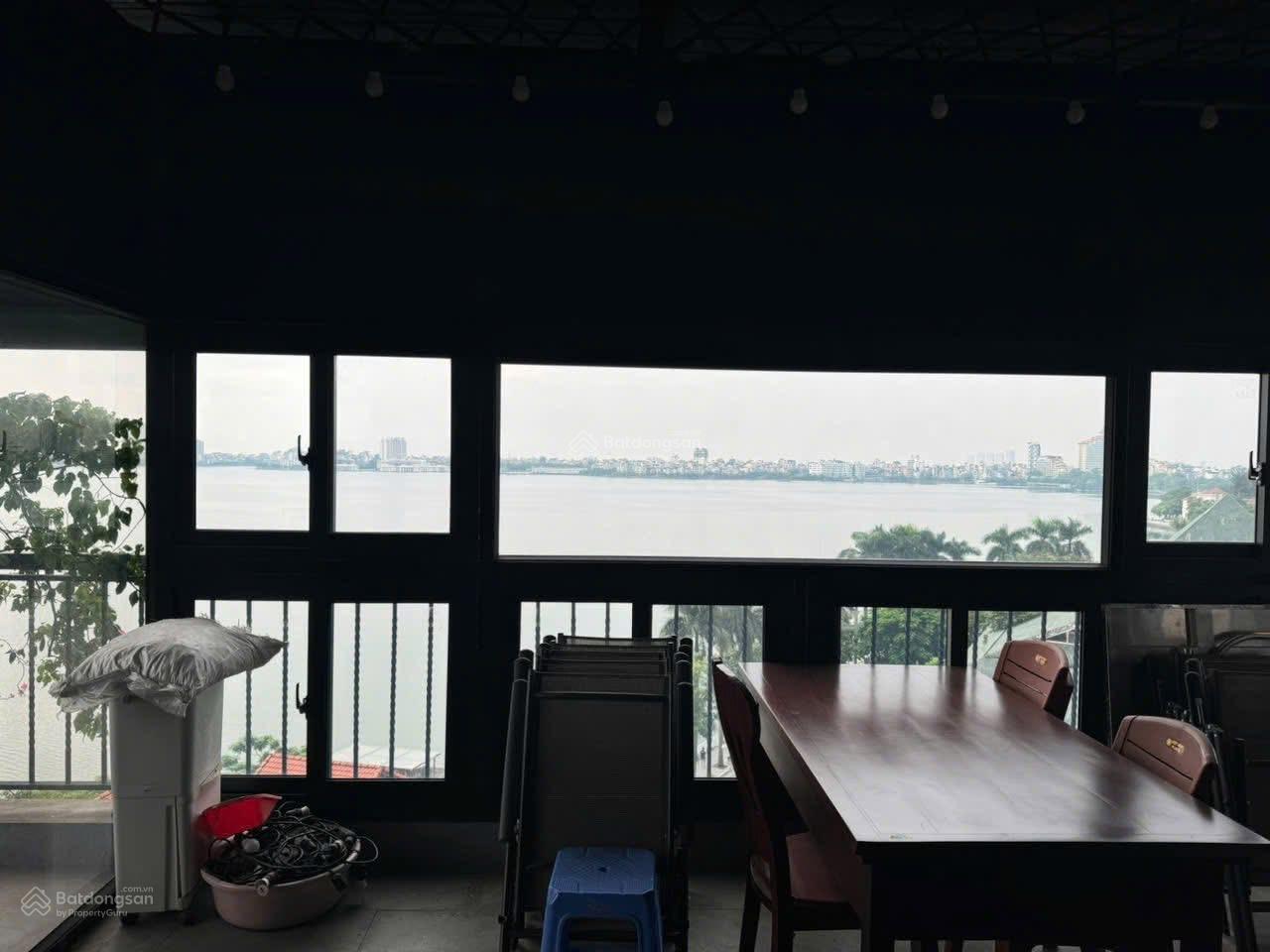 Bán gấp nhà mặt phố Thụy Khuê, 88 tỷ, 155 m2, mặt tiền 8m