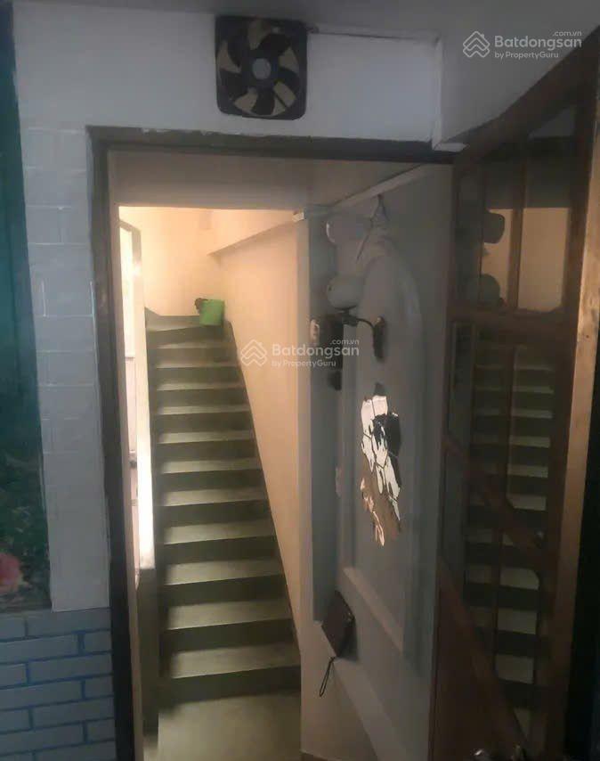 Bán Nhà MT Trần Hưng Đạo, q.5. Khu chợ lớn, 4 tầng (84m2). 21 TỶ nhỉnh.