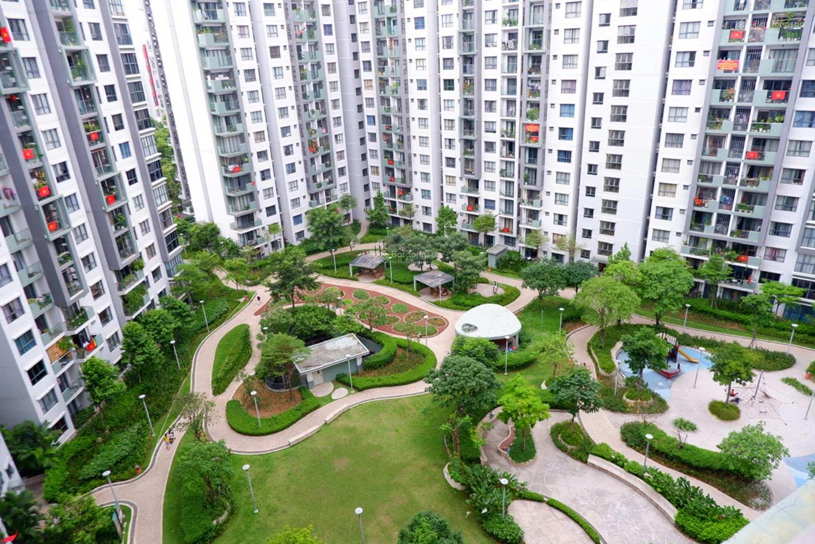 Bán căn 3PN 2WC, 104m2, 7.2tỷ full nội thất, view công viên hồ bơi, Emerald Celadon City Q. Tân Phú