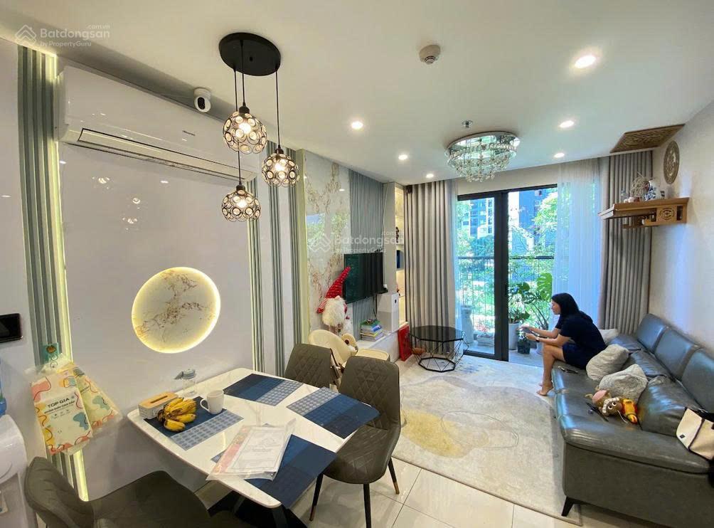 Tôi Chủ Nhà bán 2PN2WC+1 -Căn Góc 63.7m2, Giá 4.5 Tỷ-Full nội thất-sẵn HD Thuê Vinhomes Smart City