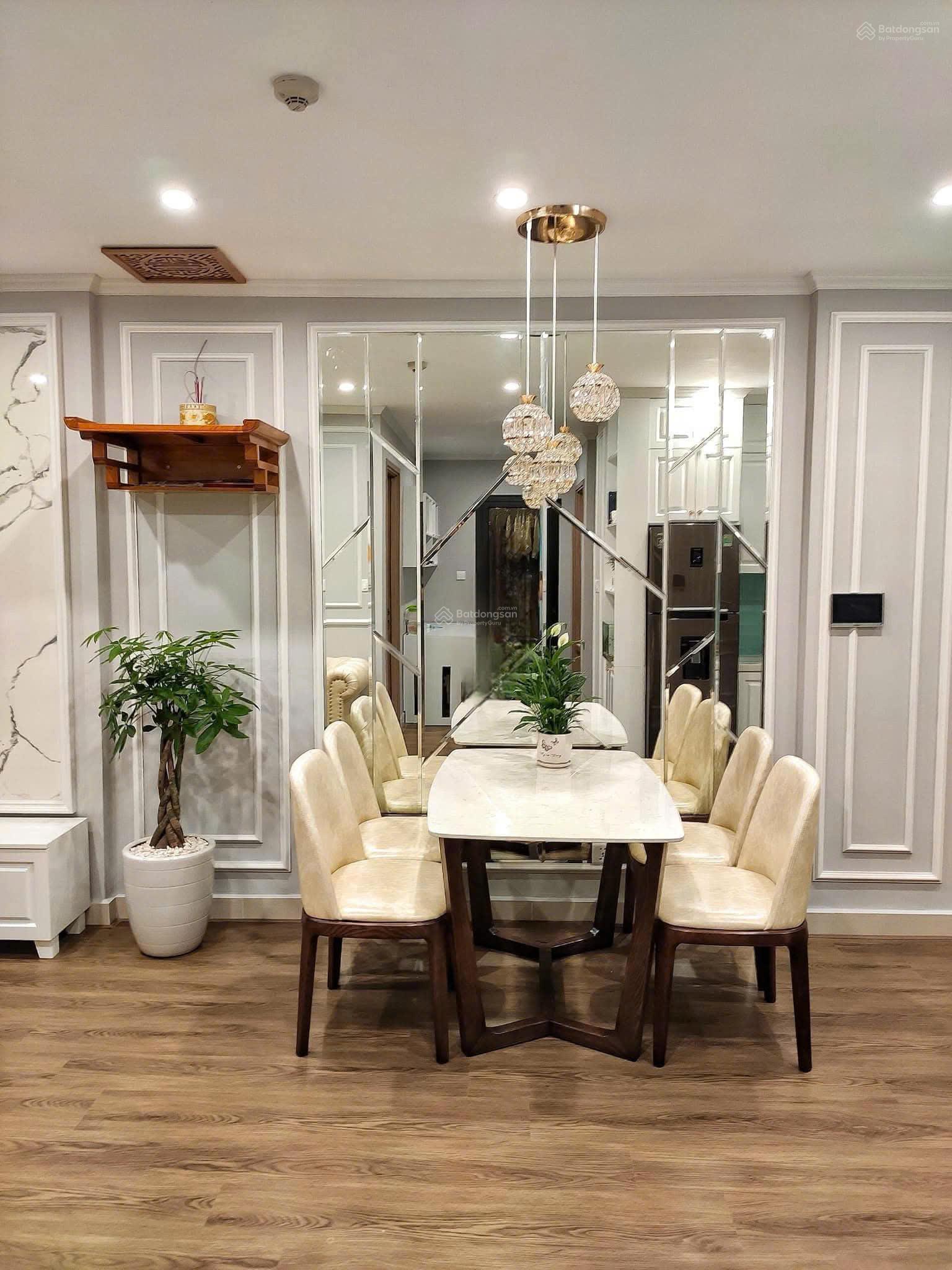 Tôi Chính chủ bán 2PN1WC-Căn Góc 54,5m2, Giá rẻ-Full nội thất-sẵn HD Thuê Vinhomes Smart City