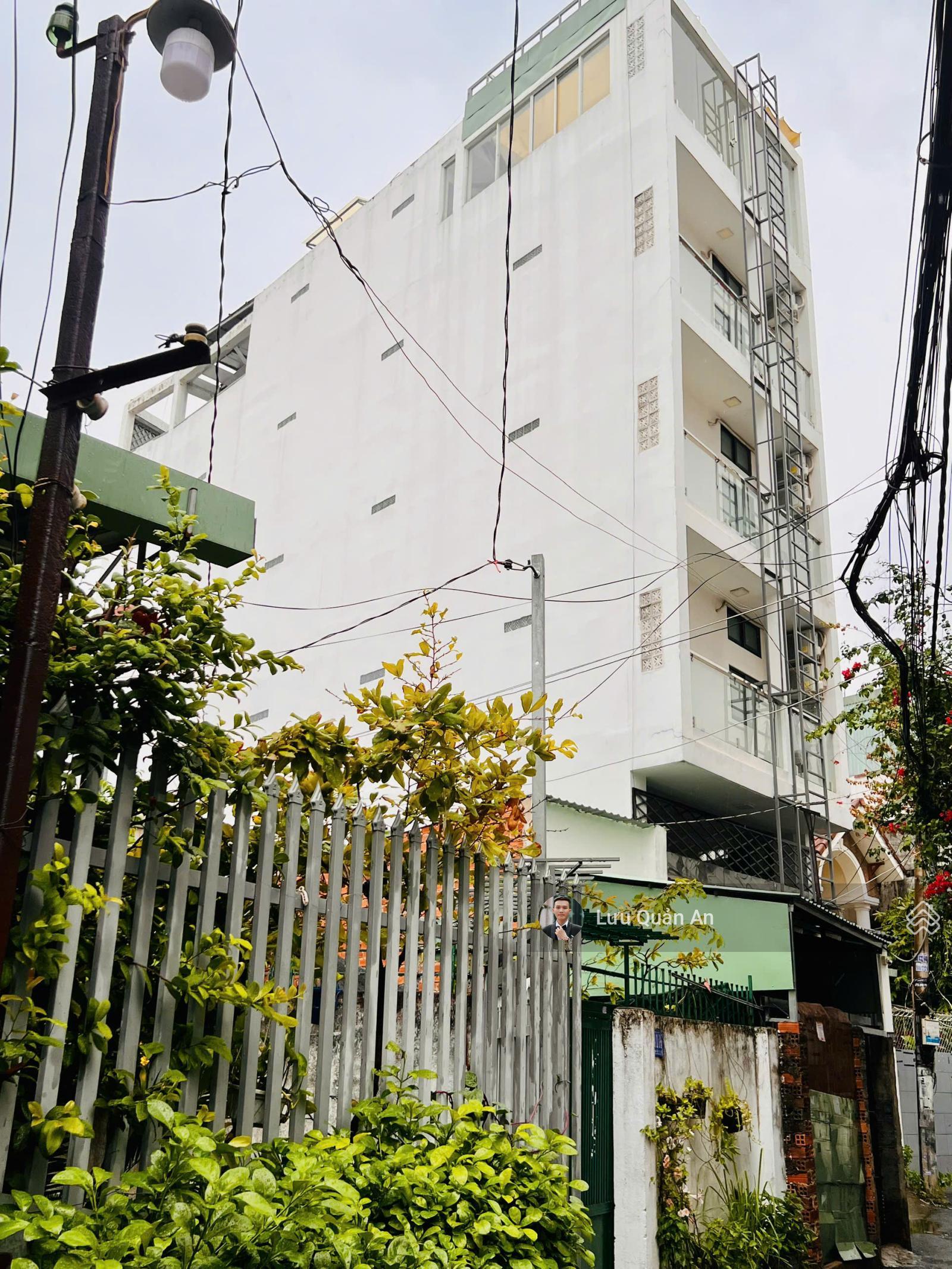 11,9tỷ Lê Quang Định HXH 8m ngang 6x22 nhà cũ tiện xây mới 7tầng giá thấp nhất khu vực không lỗi PT