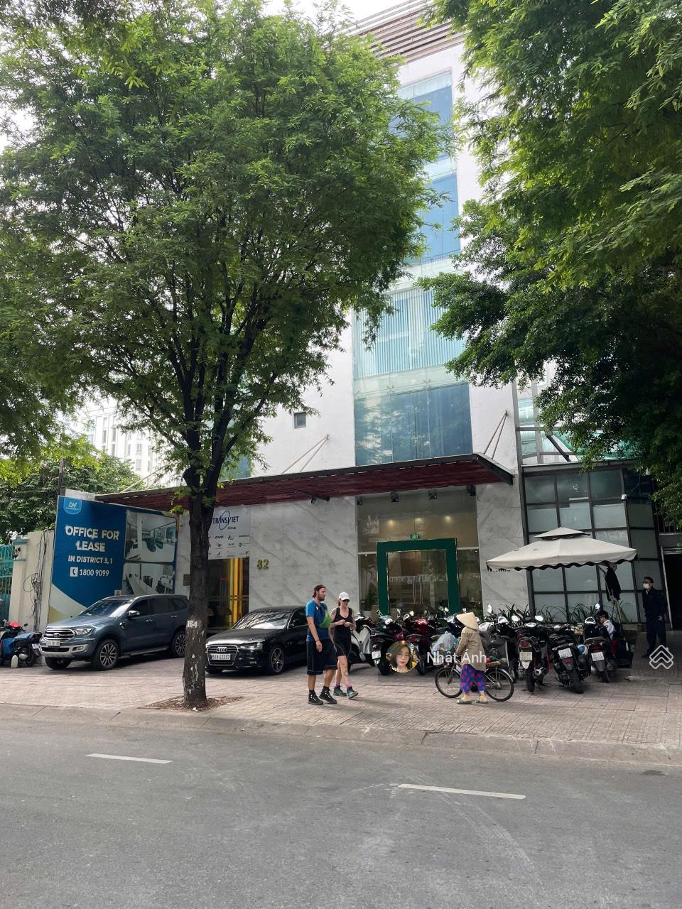 5mx21m - bán nhà hẻm công viên khu Hoàng Việt, phường 4, Tân Bình - Nhà 3 tầng giá 18 tỷ TL